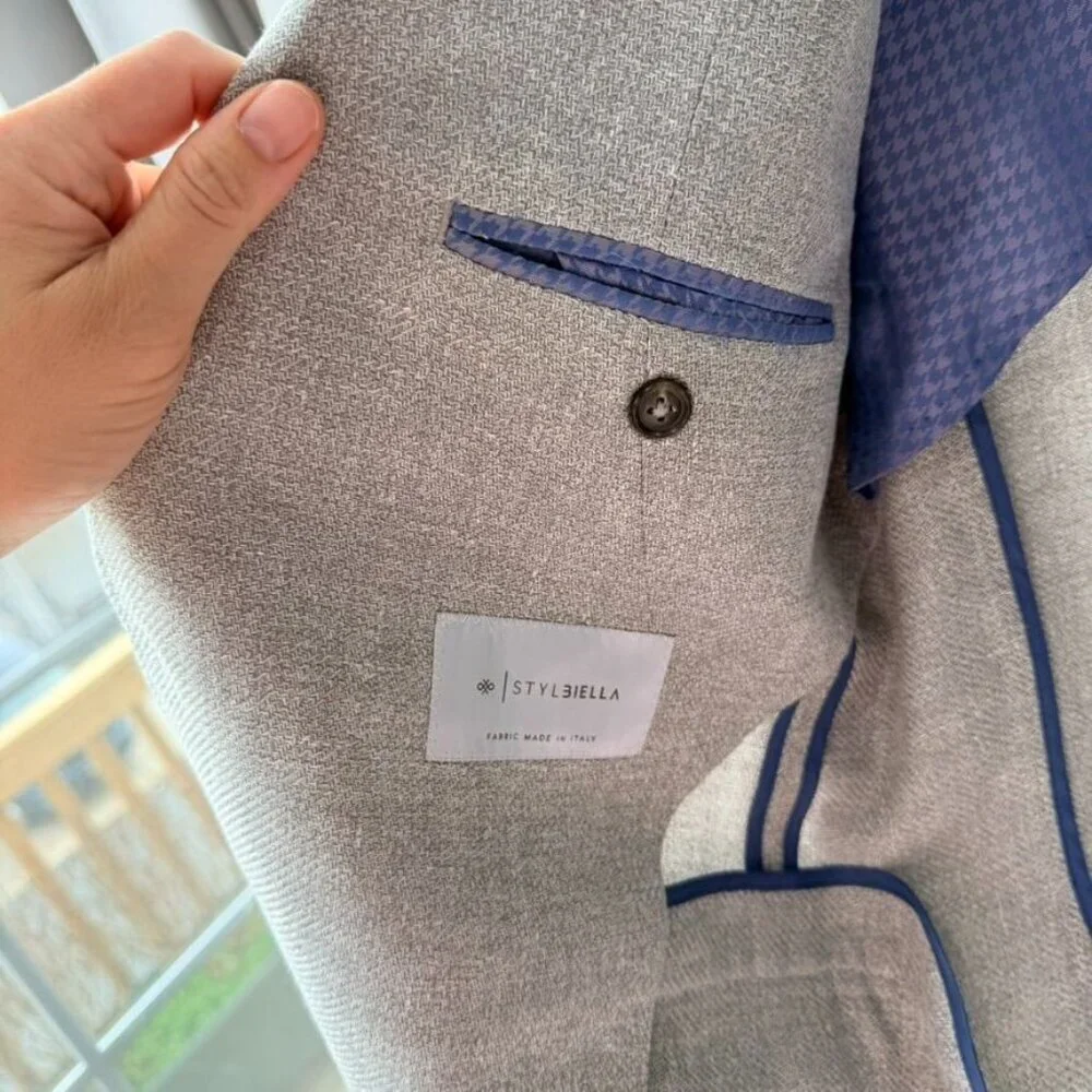 Knot Standard Grey Linen blend – Tailored Sport Coat Size 39 or 40